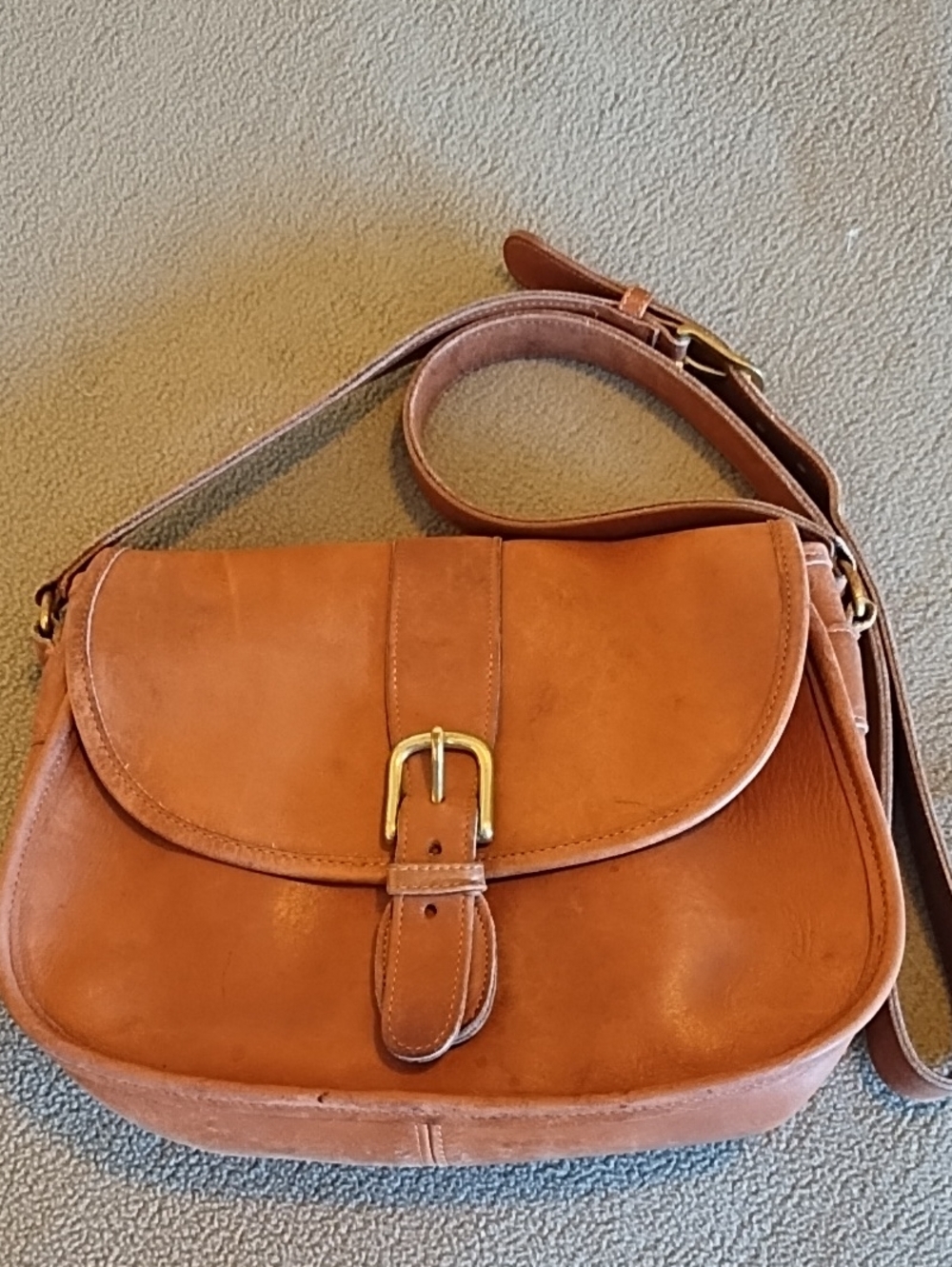 Vintage Coach British Tan Leather Chelsea Saddle Crossbody Bag 9894 Made In USA